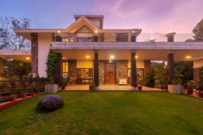 StayVista's Valencia Villa with Gazebo and Indoor Games